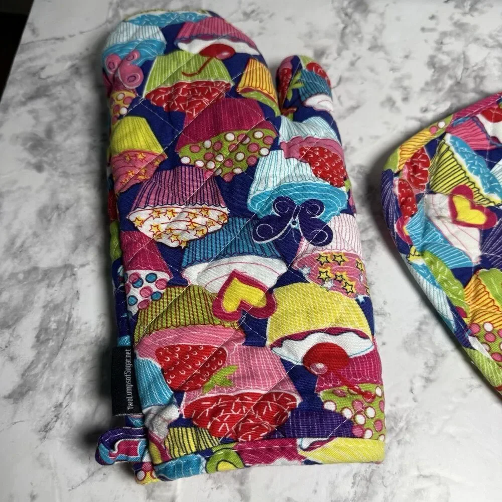 Two Lumps of Sugar Colorful Cupcake Theme Potholder Oven Mitt Set NWOT